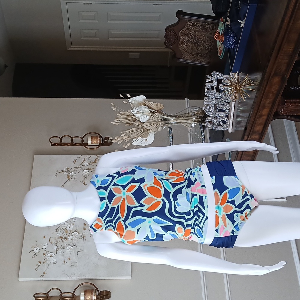 Women's Skechers Floral Patterned 2 Pc Tankini Set Swimwear. Size M - Picture 6 of 17